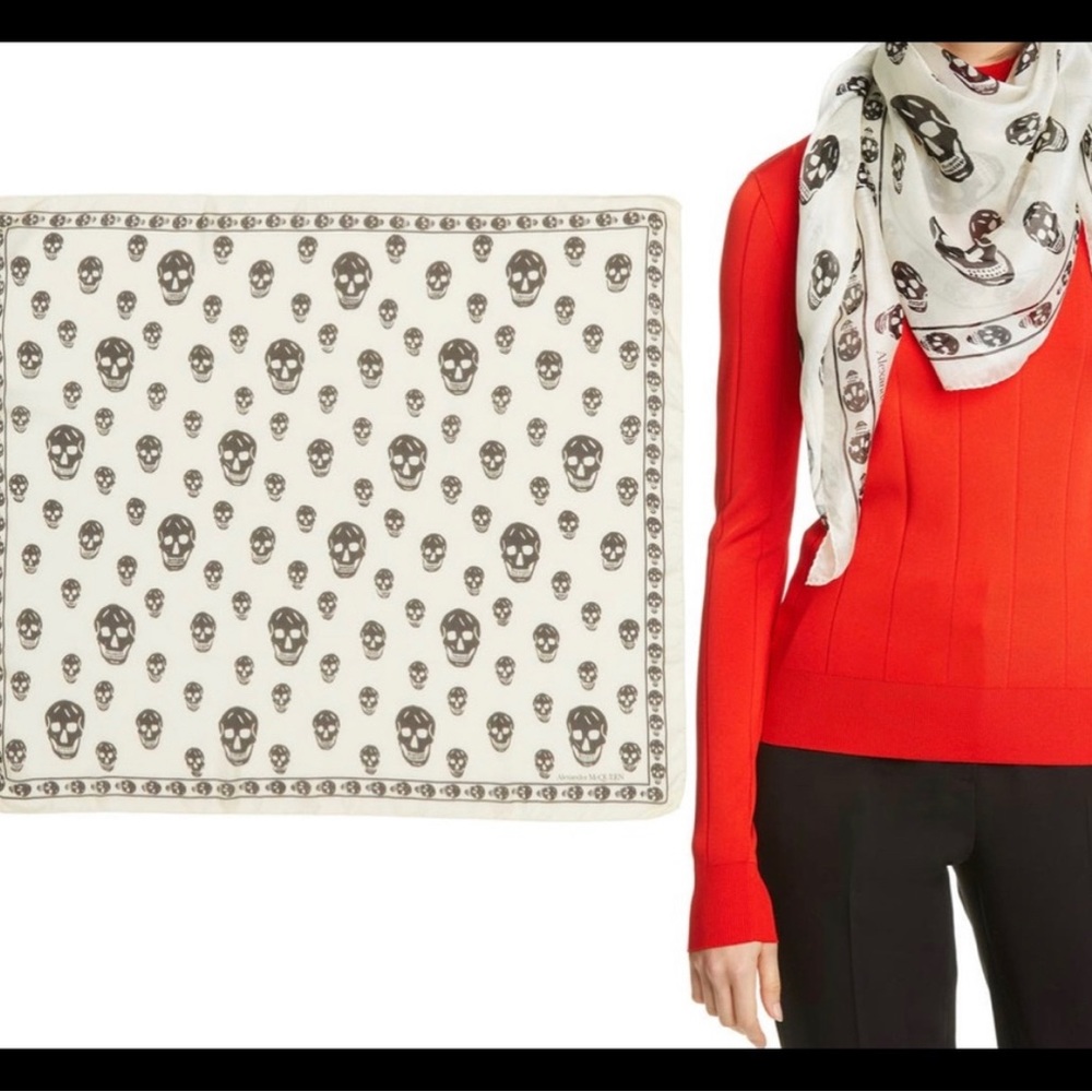 New Alexander McQueen Skull Silk Scarf